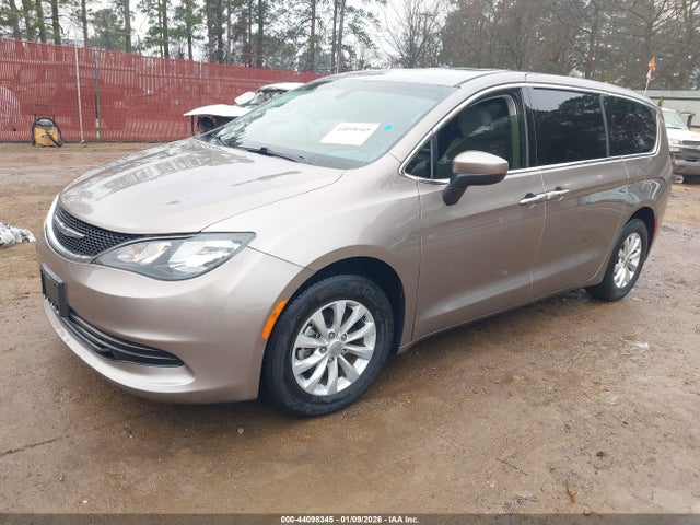 2C4RC1DGXHR550769 Chrysler Pacifica Touring