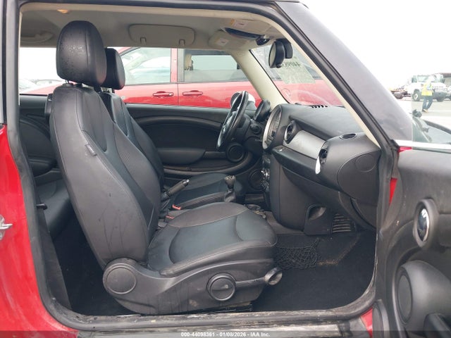 2012 MINI COOPER WMWSU3C57CT368715 Photo 4