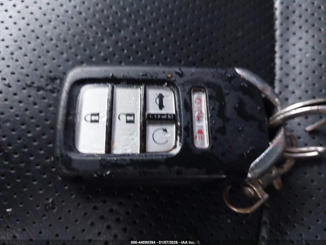 44098394 :رقم المزاد ، 1HGCV2F58JA021382 vin ، 2018 Honda Accord Ex-l 2.0t مزاد بيع