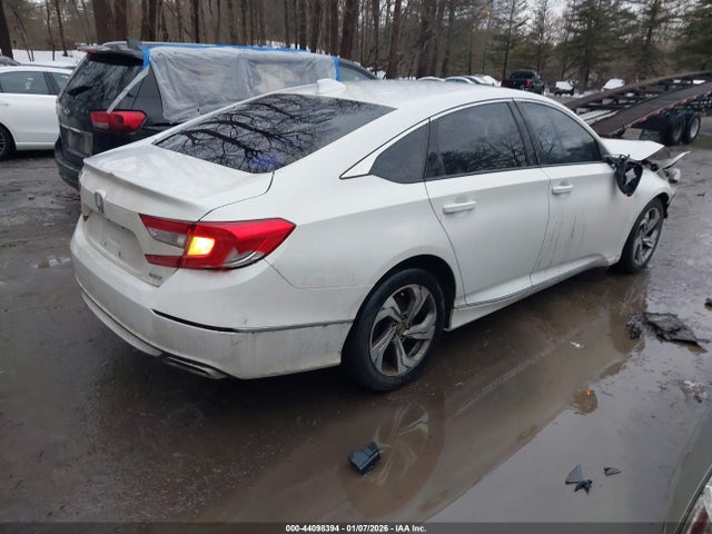 44098394 :رقم المزاد ، 1HGCV2F58JA021382 vin ، 2018 Honda Accord Ex-l 2.0t مزاد بيع
