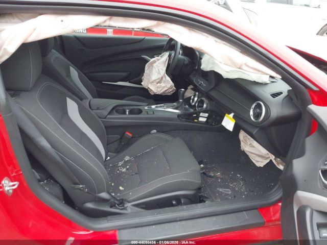 2019 CHEVROLET CAMARO 1G1FA1RX4K0156499 Photo 4