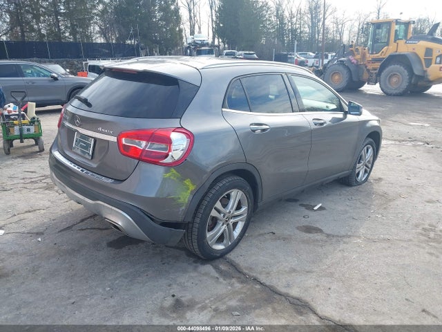 2019 MERCEDES-BENZ GLA 250 WDCTG4GB0KJ630373 Photo 3