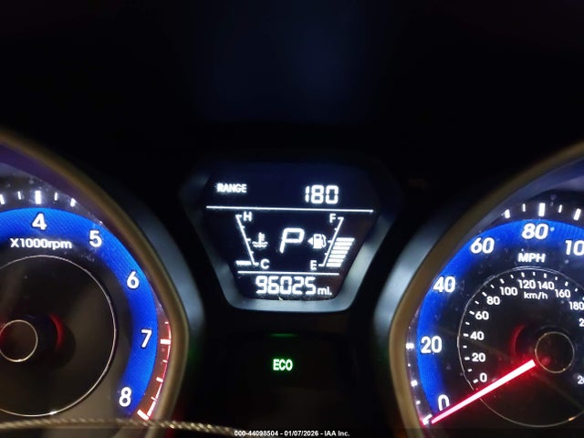 KMHDH4AE4FU300326 Hyundai ELANTRA SE