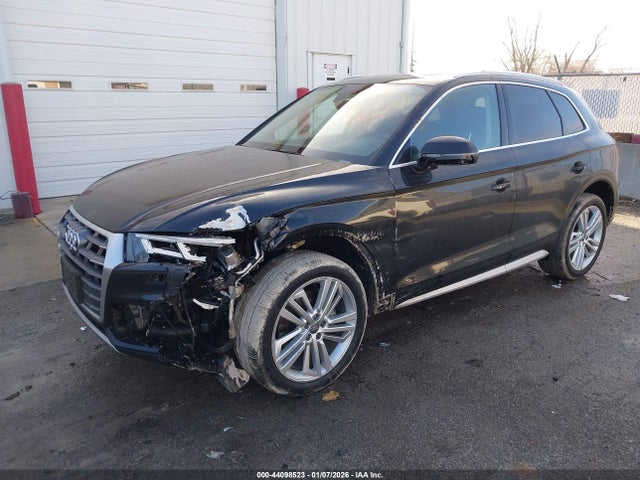 2018 AUDI Q5 WA1CNAFY8J2247509 Photo 1
