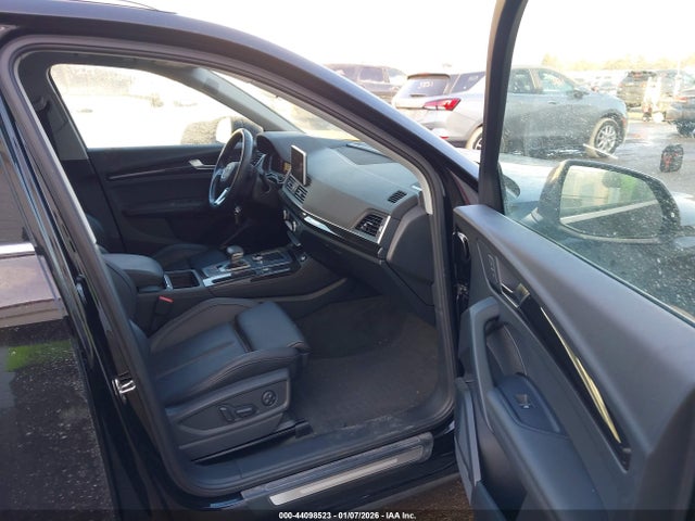 2018 AUDI Q5 WA1CNAFY8J2247509 Photo 4