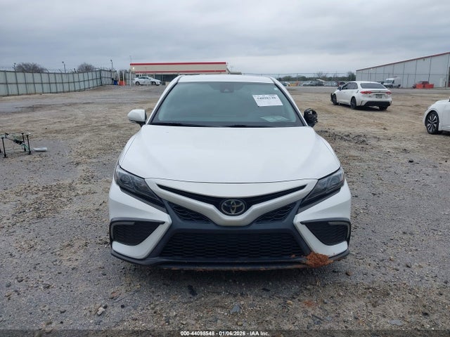 Aukcja sprzedaży 2022 Toyota Camry Se, vin: 4T1G11AK1NU673957, numer aukcji: 44098548