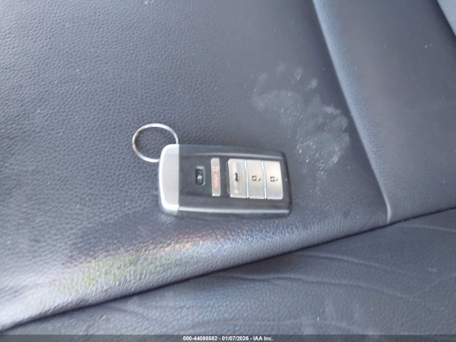 2018 ACURA TLX 19UUB2F31JA008758 Photo 10