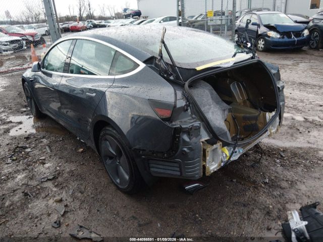 2019 TESLA MODEL 3 5YJ3E1EB8KF452040 Photo 2