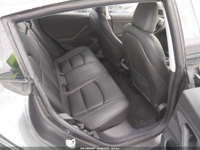 2019 TESLA MODEL 3 5YJ3E1EB8KF452040 Photo 7