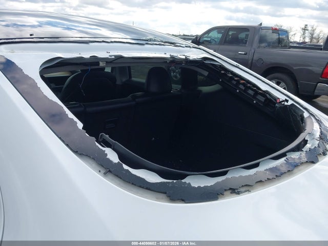 Продаж на аукціоні авто 2021 Tesla Model Y Long Range Dual Motor All-wheel Drive, vin: 5YJYGDEE7MF199436, номер лоту: 44098602