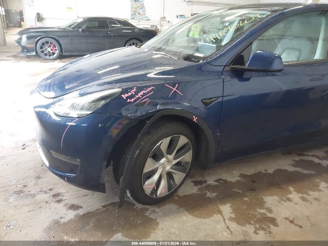 2021 TESLA MODEL Y 5YJYGDEE2MF209015 Photo 5
