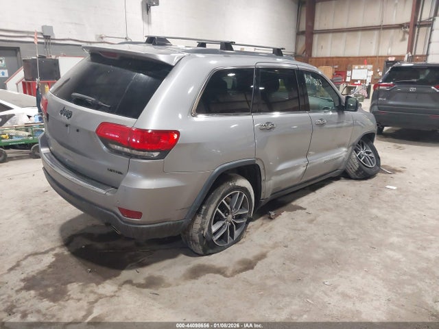 2017 JEEP GRAND CHEROKEE 1C4RJFBG6HC946504 Photo 3