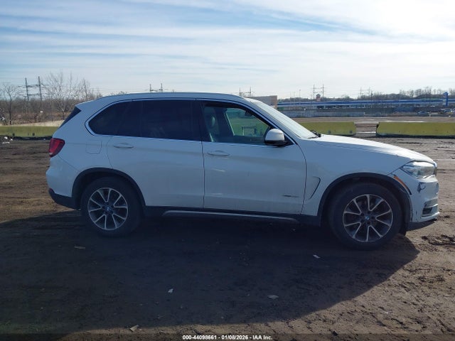 Продаж на аукціоні авто 2017 Bmw X5 Xdrive35i, vin: 5UXKR0C37H0V78059, номер лоту: 44098661