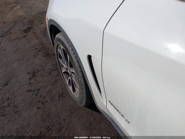 Продаж на аукціоні авто 2017 Bmw X5 Xdrive35i, vin: 5UXKR0C37H0V78059, номер лоту: 44098661