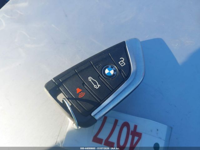 2018 BMW X3 5UXTR9C57JLD66165 Photo 10