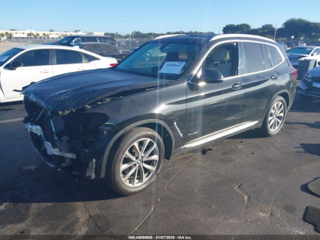2018 BMW X3 5UXTR9C57JLD66165 Photo 1
