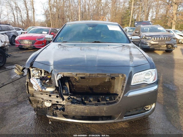 44098691 :رقم المزاد ، 2C3CCAET6EH287428 vin ، 2014 Chrysler 300c مزاد بيع