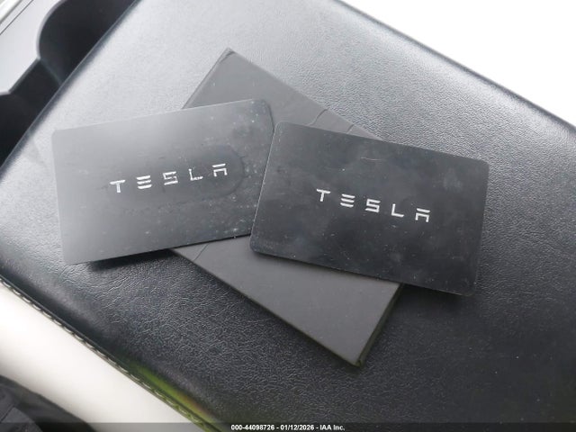 2021 TESLA MODEL 3 5YJ3E1EA6MF982811 Photo 10