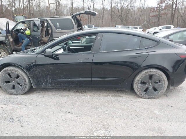 Tesla Model 3 Standard Range Plus Rear-wheel Drive 2021 5YJ3E1EA6MF982811 Image 14