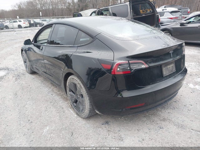2021 TESLA MODEL 3 5YJ3E1EA6MF982811 Photo 2
