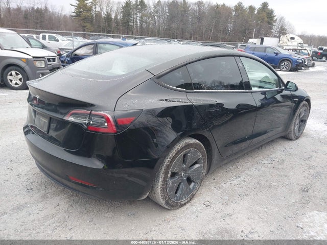 2021 TESLA MODEL 3 5YJ3E1EA6MF982811 Photo 3