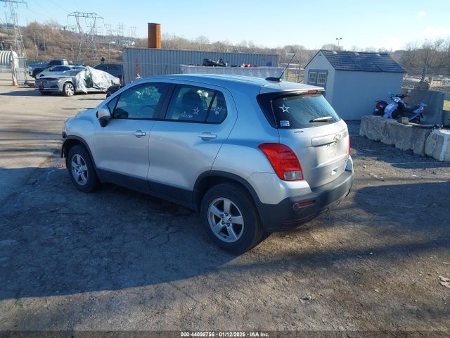 KL7CJPSB7FB182632 Chevrolet Trax 1ls