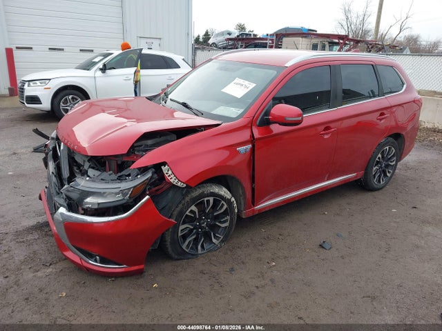 2018 MITSUBISHI OUTLANDER PHEV JA4J24A50JZ035838 Photo 1