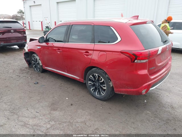 2018 MITSUBISHI OUTLANDER PHEV JA4J24A50JZ035838 Photo 2