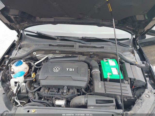 3VWD17AJ0FM335860 Volkswagen Jetta 1.8t Sport