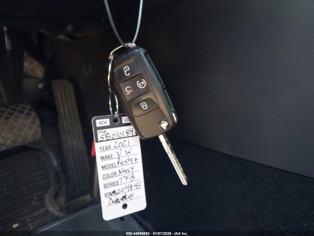 2021 VOLKSWAGEN PASSAT 1VWSA7A35MC004845 Photo 10