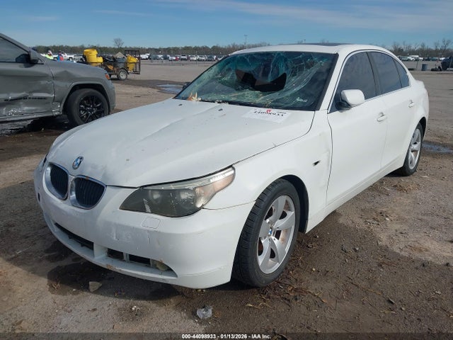 2004 Bmw 530i მანქანა იყიდება აუქციონზე, vin: WBANA73534B808403, აუქციონის ნომერი: 44098933