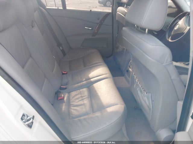 2004 Bmw 530i მანქანა იყიდება აუქციონზე, vin: WBANA73534B808403, აუქციონის ნომერი: 44098933