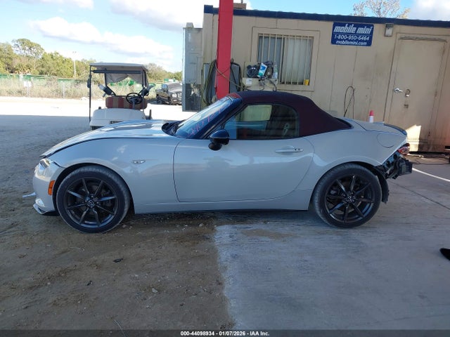 Aukcja sprzedaży 2018 Mazda Mx-5 Miata Club, vin: JM1NDAC71J0205787, numer aukcji: 44098934