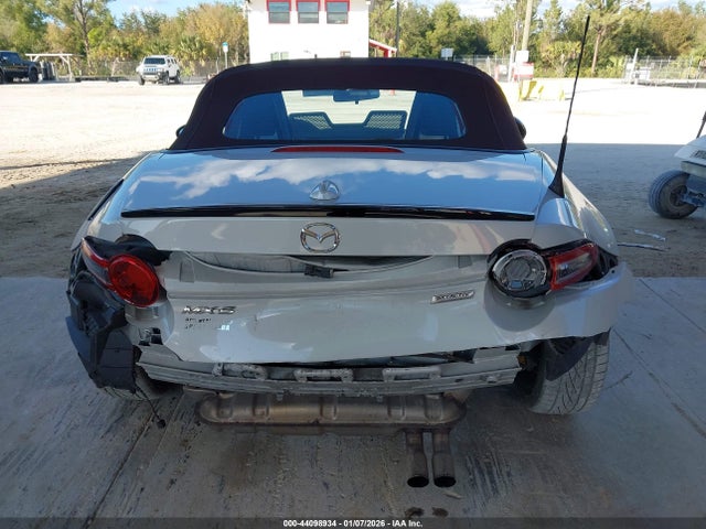 Aukcja sprzedaży 2018 Mazda Mx-5 Miata Club, vin: JM1NDAC71J0205787, numer aukcji: 44098934