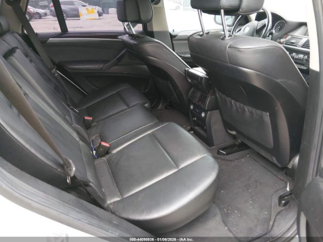 2010 BMW X5 5UXFE4C50AL278566 Photo 7