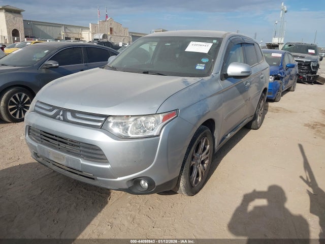 2014 MITSUBISHI OUTLANDER JA4AD3A32EZ008343 Photo 1