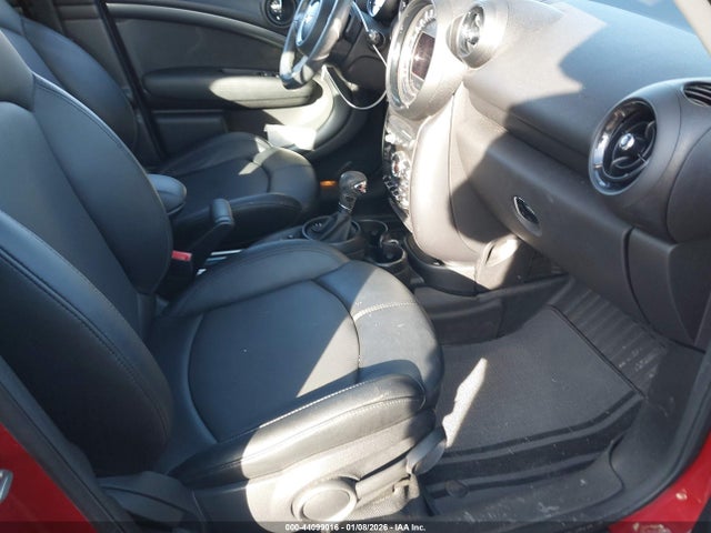 2016 MINI COUNTRYMAN WMWZC5C52GWU02738 Photo 4