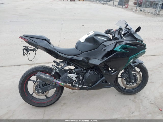 Kawasaki EX500 2024 ML5EXGG18RDA24400 Image 12