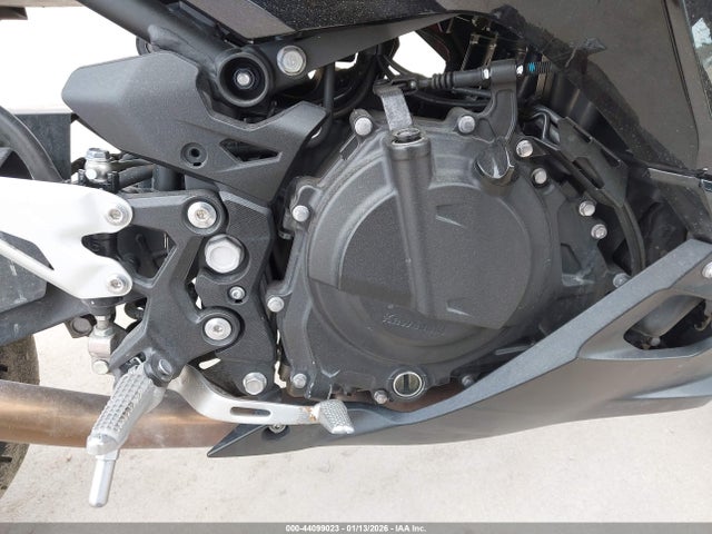 Kawasaki EX500 2024 ML5EXGG18RDA24400 Image 8