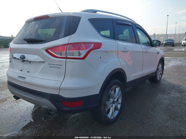 Ford Escape Titanium 2016 1FMCU0J97GUC52258 Image 4