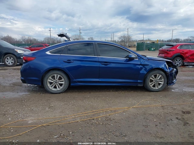 Hyundai SONATA SE 2018 5NPE24AF6JH654791 Image 13