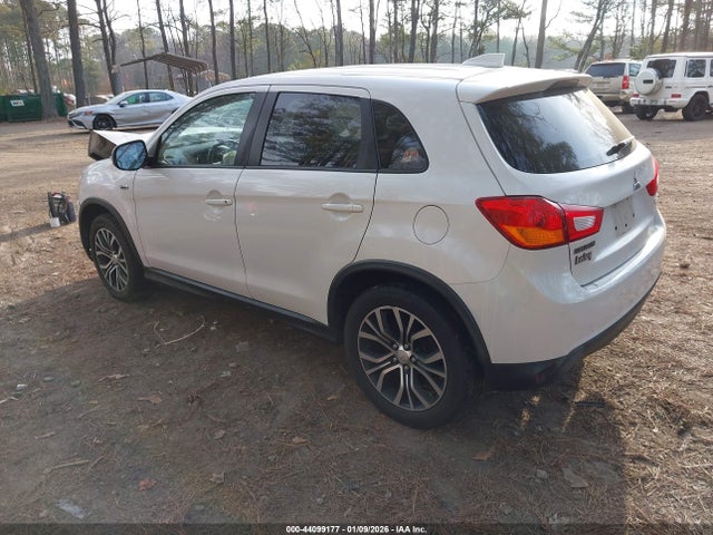 2017 MITSUBISHI OUTLANDER SPORT JA4AR3AU3HZ066847 Photo 2