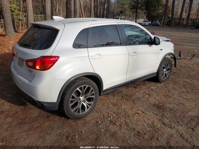 2017 MITSUBISHI OUTLANDER SPORT JA4AR3AU3HZ066847 Photo 3