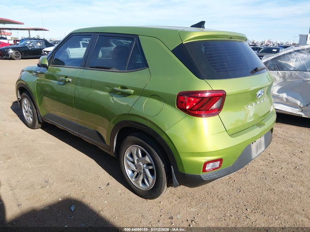 2021 HYUNDAI VENUE KMHRB8A37MU081565 Photo 2