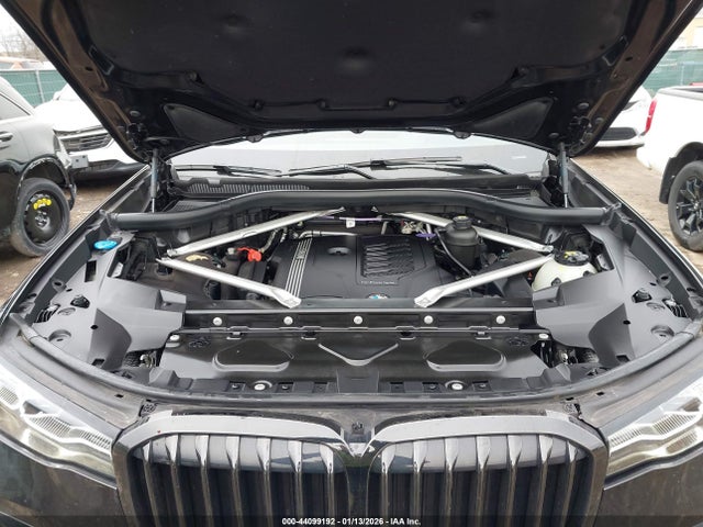 2022 BMW X7 5UXCW2C04N9L18482 Photo 9