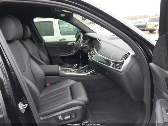 2022 BMW X7 5UXCW2C04N9L18482 Photo 4