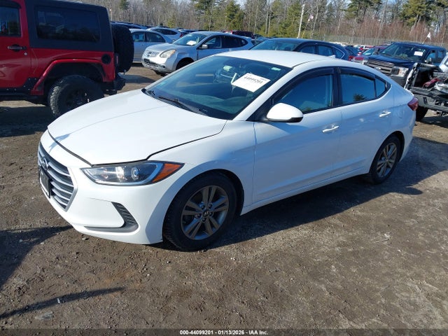 5NPD84LFXJH250108 Hyundai ELANTRA SEL