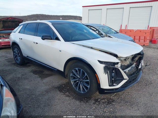 2024 CADILLAC LYRIQ 1GYKPWRL7RZ121406 Photo 0