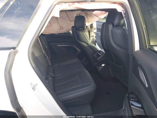 2024 CADILLAC LYRIQ 1GYKPWRL7RZ121406 Photo 7