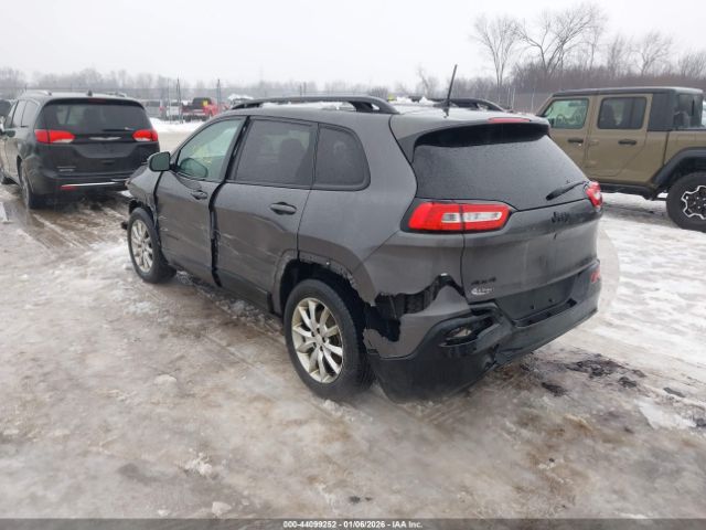 2018 JEEP CHEROKEE 1C4PJMCB7JD600203 Photo 2